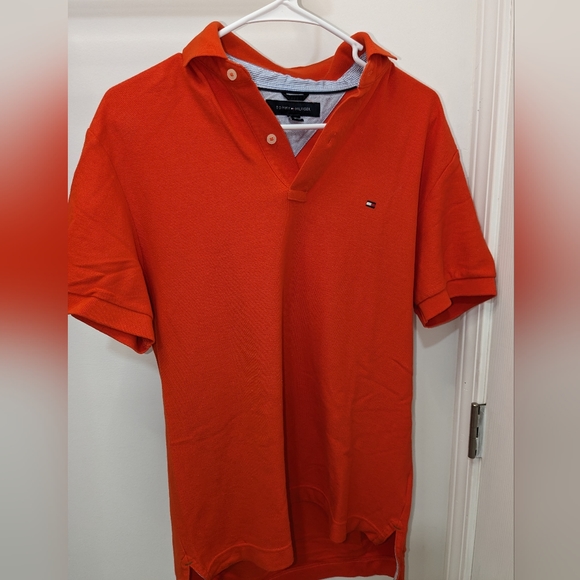 Tommy Hilfiger polo - Picture 1 of 3